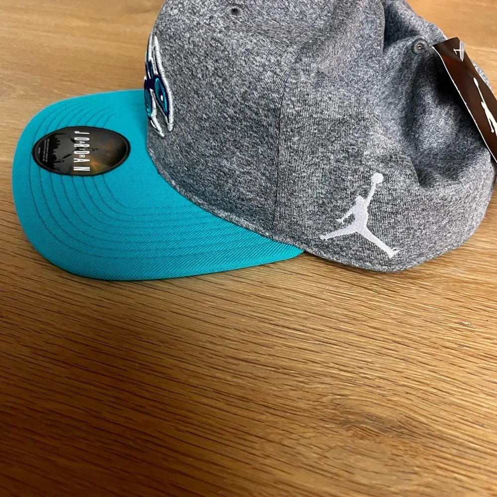 Charlotte Hornets Air Jordan Adjustable flat brim cap - ADULT UNISEX - Picture 2 of 4